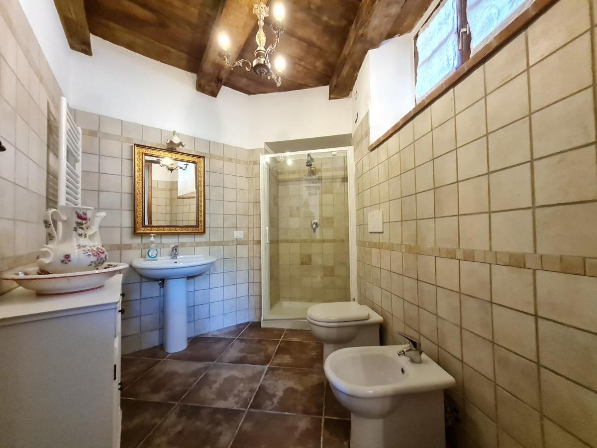 Agriturismo Castello Delle Fornaci - Private Jacuzzi Arcidosso Buitenkant foto