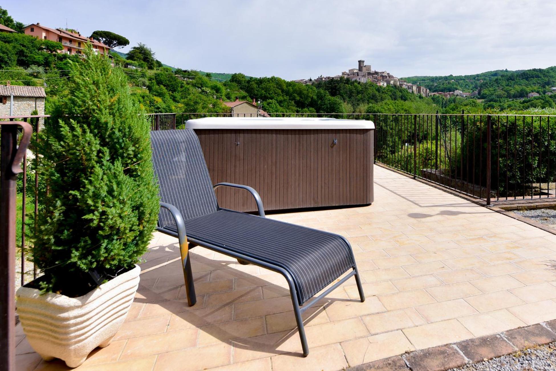 Agriturismo Castello Delle Fornaci - Private Jacuzzi Arcidosso Buitenkant foto